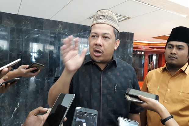 Fahri Hamzah Ancam Sita...
