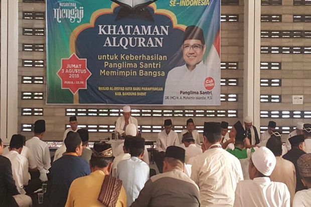 300 Santri Doakan Keselamatan...
