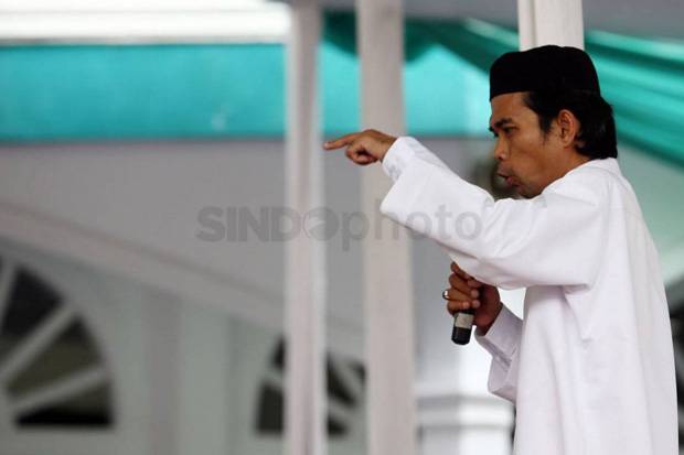 Tolak Cawapres, Ustaz...