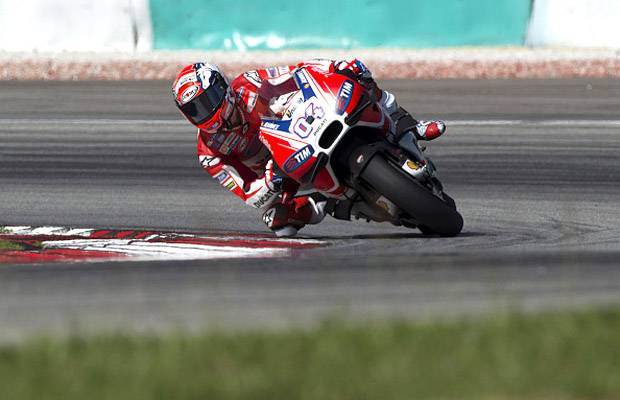 Berjudi Gunakan Fairing...