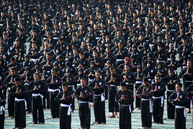 Ribuan Pesilat Siap...