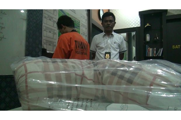 Tak Mau Disuruh Tidur...