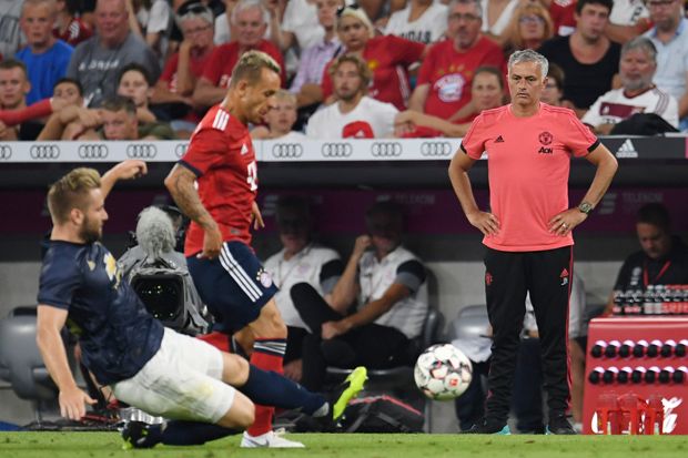 Mourinho Justru Senang,...