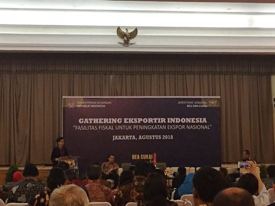 Sri Mulyani: Defisit...