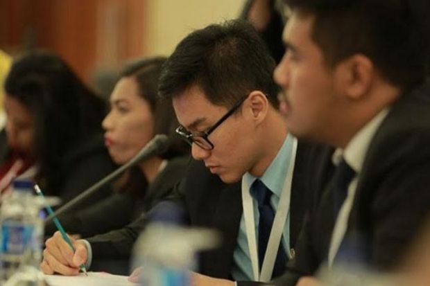 Lahirkan Para Diplomat,...