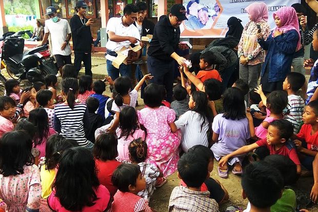 Fahri Hamzah Minta Gempa...