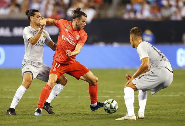 Lopetegui Enggan Bandingkan...