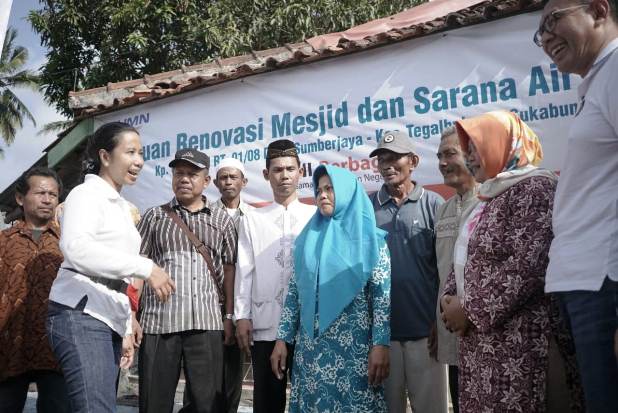 Menteri Rini Beri Akses...