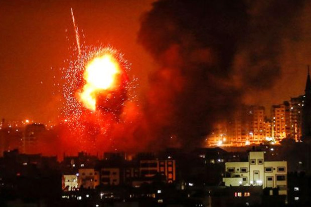 Serangan Udara Israel...
