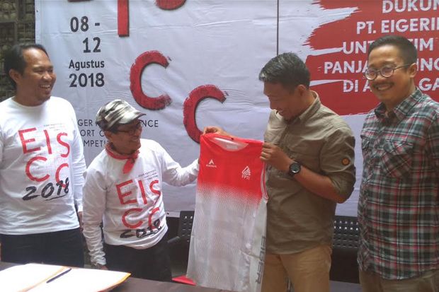 Panjat Tebing Optimistis...