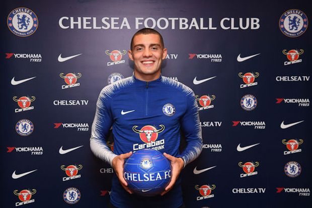 Diperkenalkan Chelsea,...