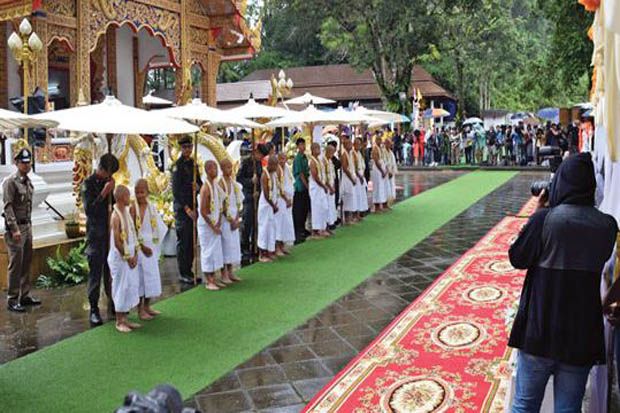Bocah Gua Diberi Kewarganegaraan...