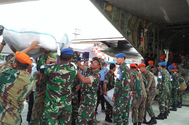 Lanud Adisutjipto Terbangkan...