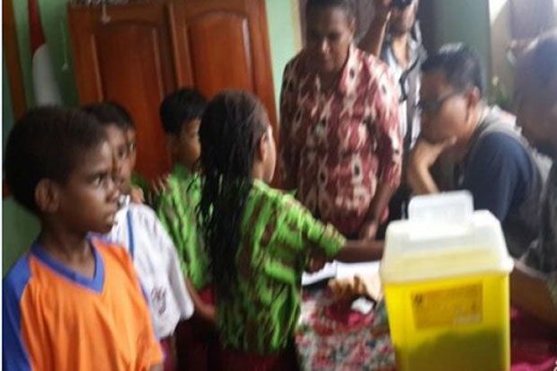 Malaria Center Dukung...