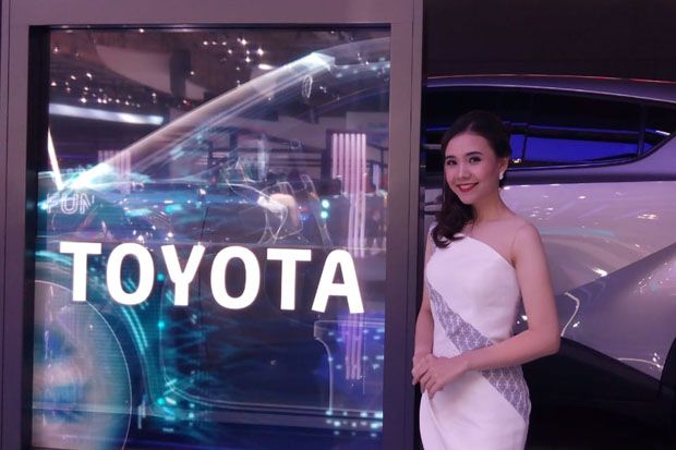 Berwajah Cantik, Toyota...