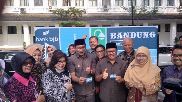 Pemkot Bandung Gandeng...
