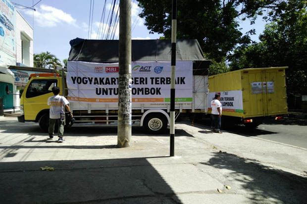 Lima Truk Bantuan Kemanusiaan...