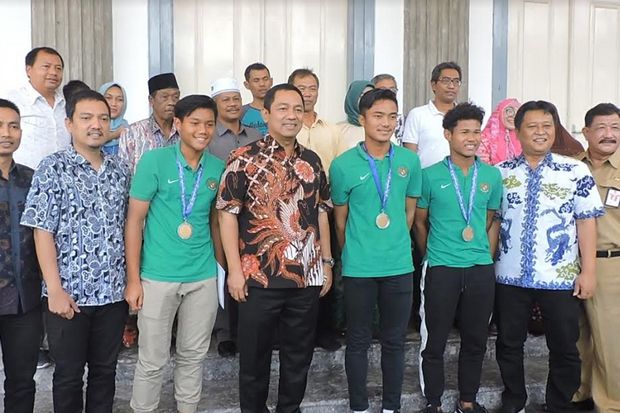 PSIS Semarang Lirik...