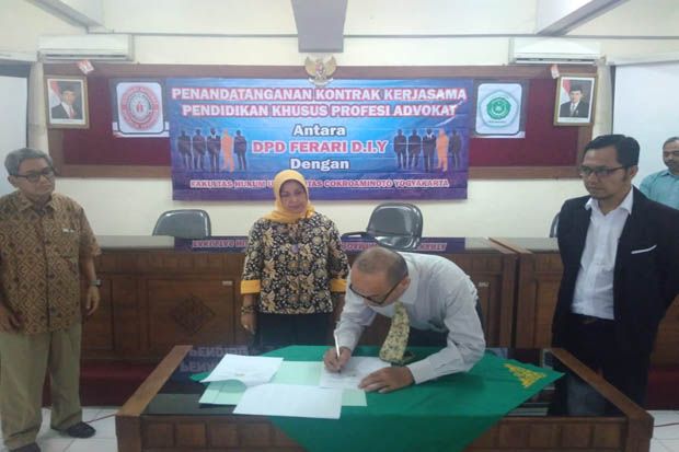 Buka Kelas Profesi Advokat,...