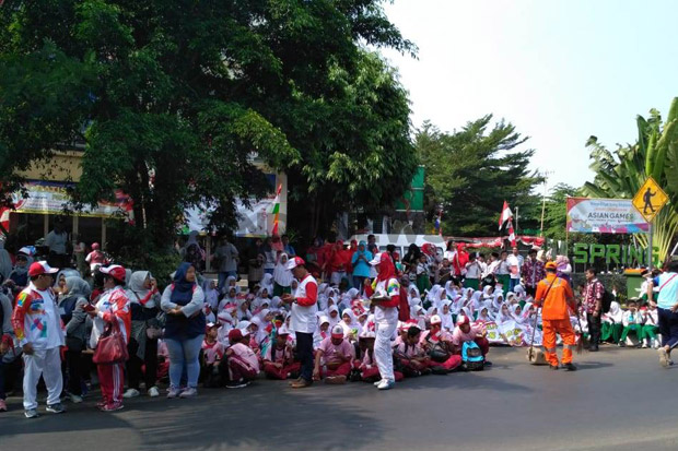Jalan Ditutup karena...
