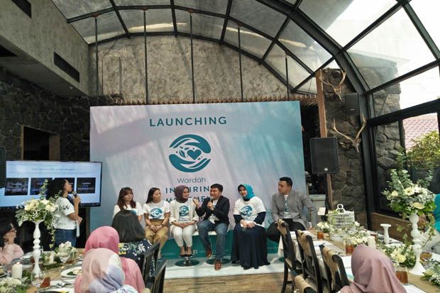 Sambut HUT RI, Wardah...