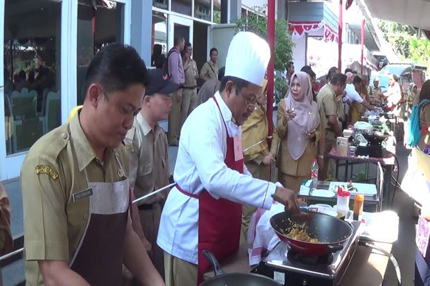 Hari Kemerdekaan, Pemkab...