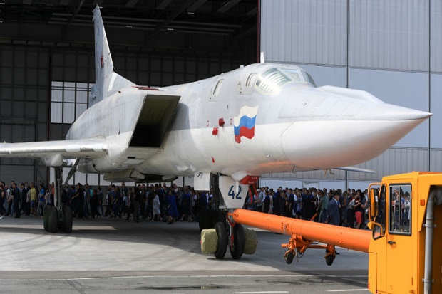 Jet Pembom Tu-22M3M...