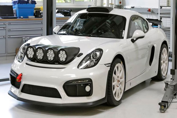 Porsche Perkenalkan...