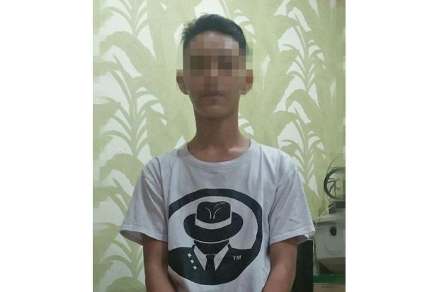 Polisi Ciduk Komplotan...
