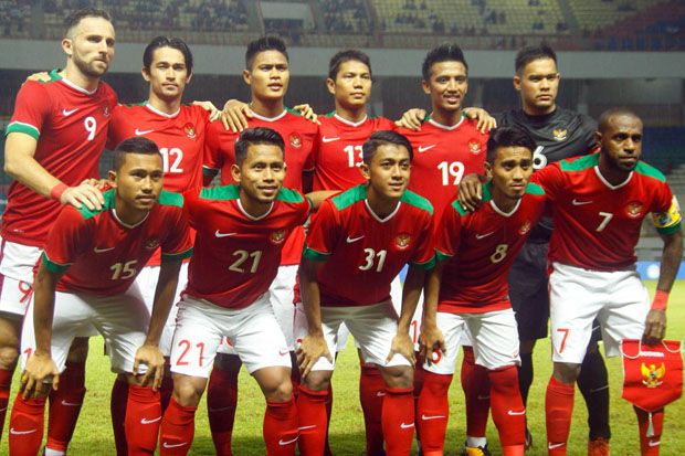Susunan Pemain Indonesia...