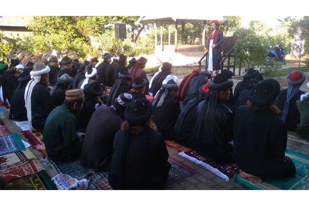 Jamaah An Nadzir Salat...