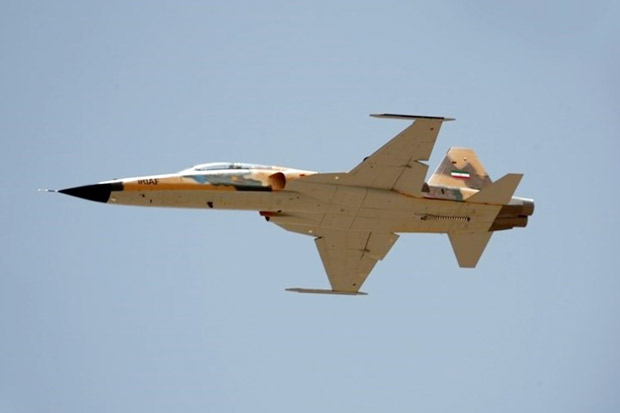 Iran Perkenalkan Jet...