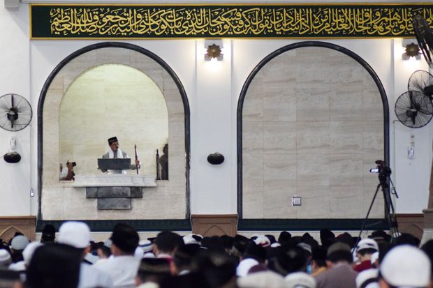 Imam Besar Masjid New...