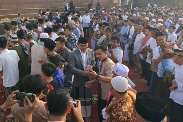 Salat Idul Adha di Lapangan...