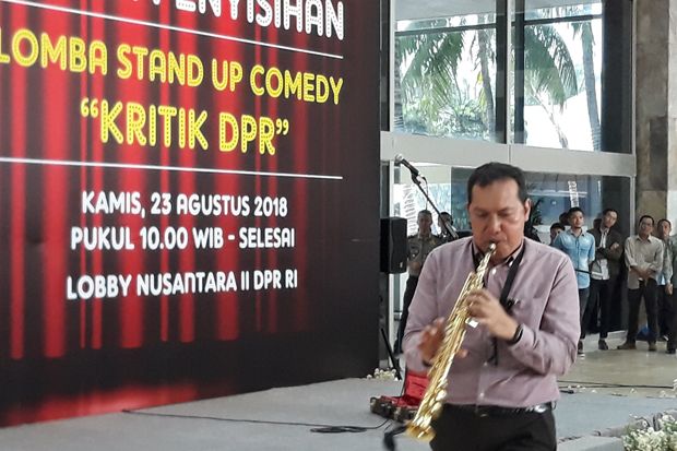 Pimpinan KPK Mainkan...