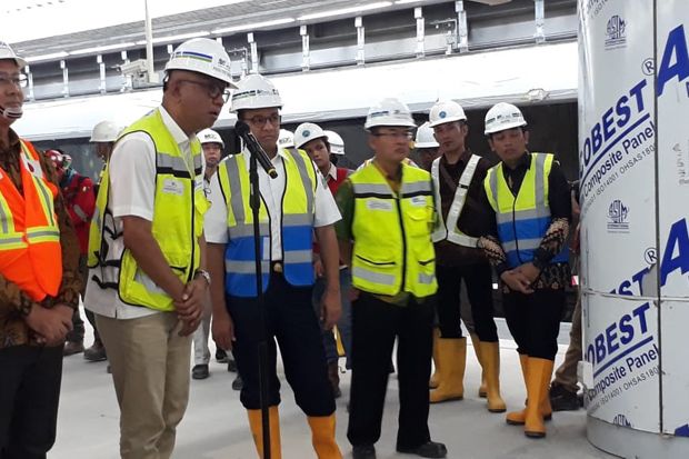 Anies Uji Coba MRT dari...
