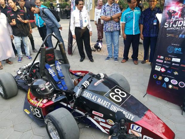 Kompetisi Student Formula...