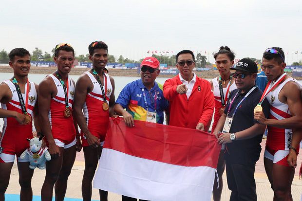 Menpora Terharu Lihat...