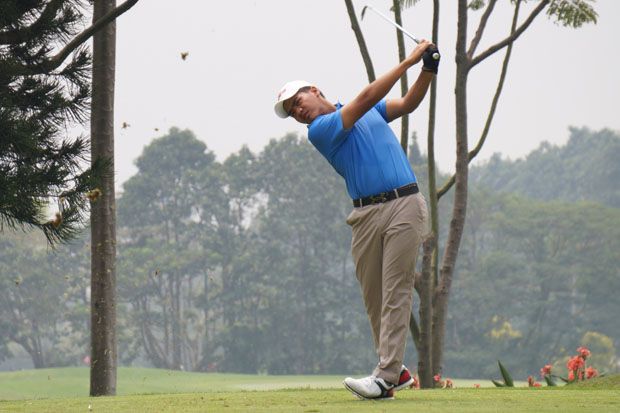 Tim Golf Putra dan Putri...