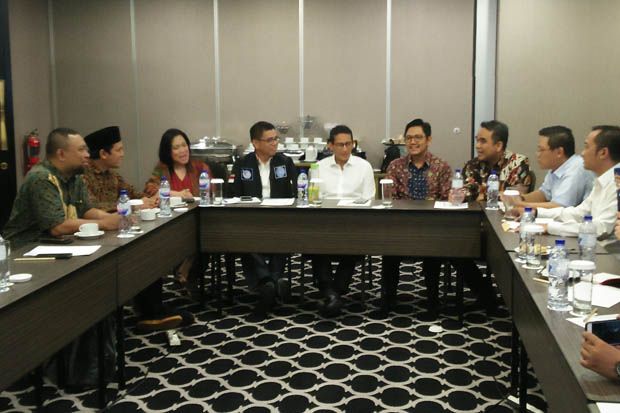Sandiaga Hadiri Pertemuan...
