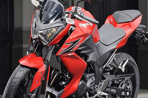 Kawasaki Pastikan Z400...