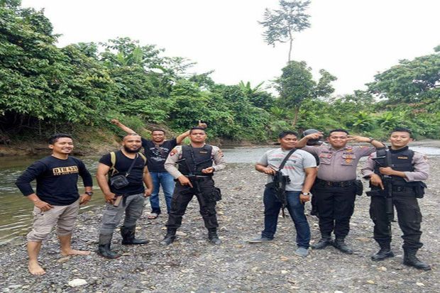 Enam Tersangka Pembunuh...