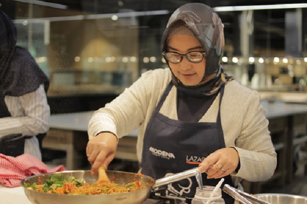 Nicky Tirta Ajak Kaum...