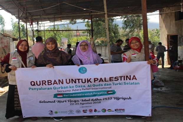 Adara Relief dan Salimah...