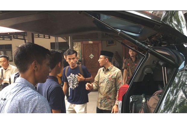4 Hari Berjalan Kaki...