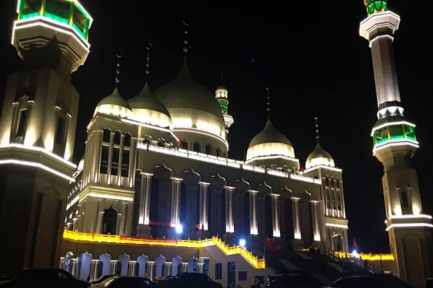 China Salahkan Pejabat...