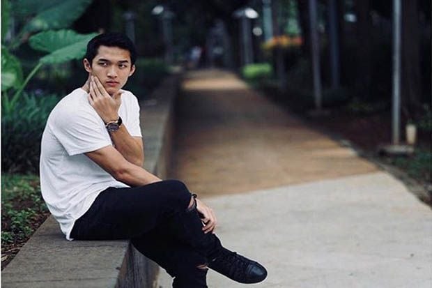 Siapa Wanita yang Lagi...