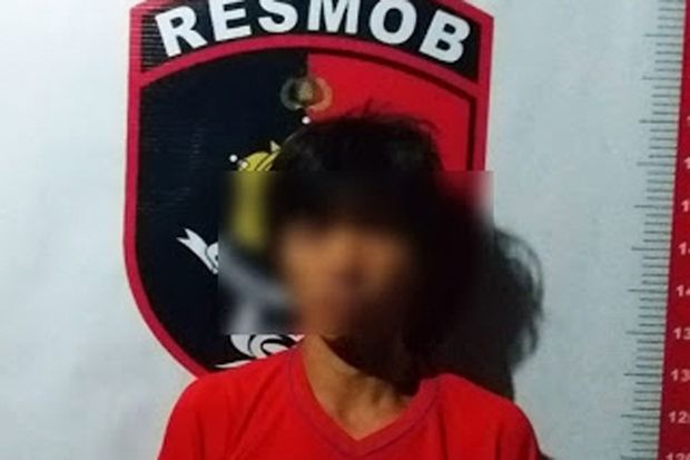 Bejat! Ayah Tega Gauli...