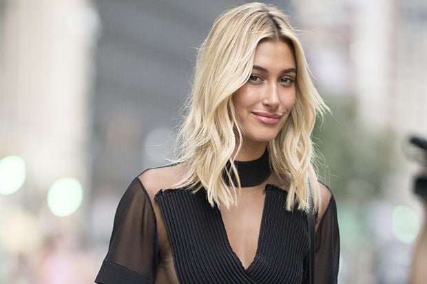 Hailey Baldwin Sangat...