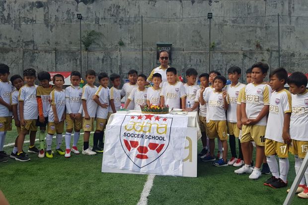 Asiana Soccer School...